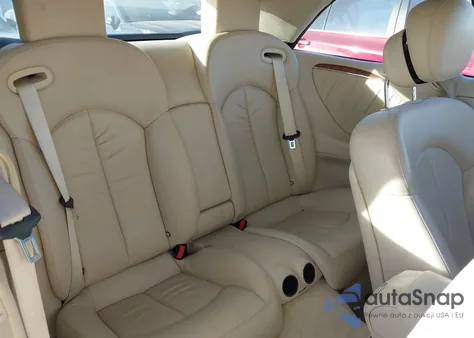 2008 Mercedes-Benz Clk 550 из США, поврежденный, VIN WDBTK72F98T089352